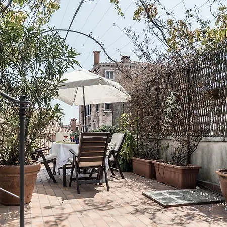 Three Terraces * Venice