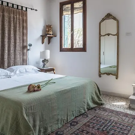 Apartment Three Terraces *