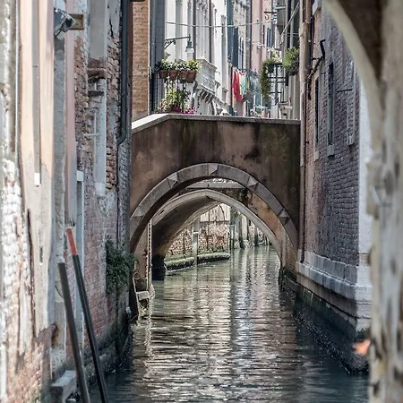 Three Terraces Апартаменты