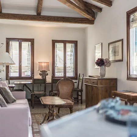 Three Terraces Apartment